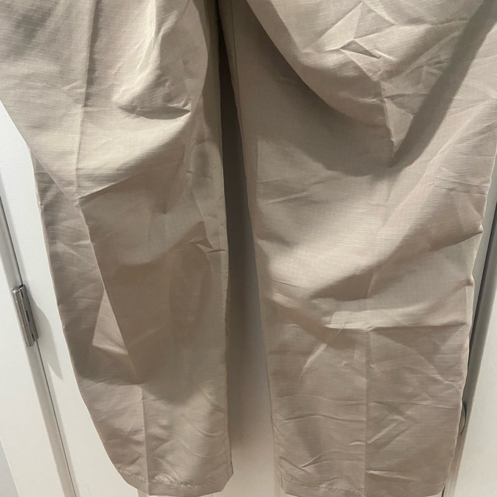 5.11 tactical tan pants 40x36 inspect last photos for damage 40 x 36 - Picture 7 of 14